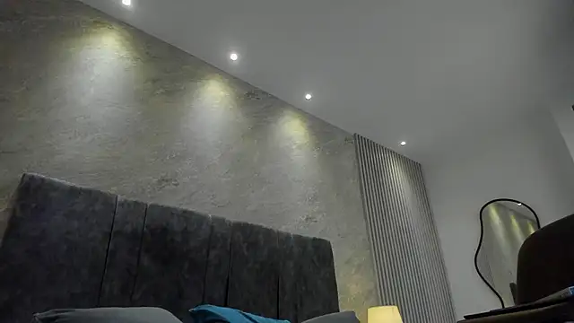 lola  sweetx online show from 10.31.25