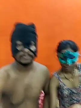 Snapshot of sexycouplemh09 chatting on 03.01.26 sexycouplemh09 online show from 03.01.26