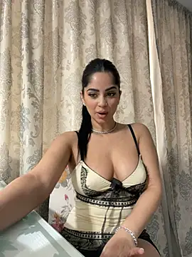  adelle online show from 02.27.25