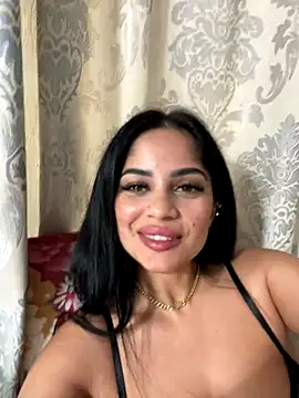  adelle online show from 11.21.25