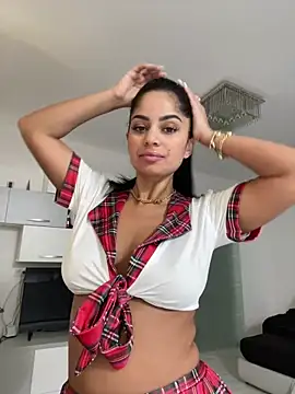  adelle online show from 06.05.26