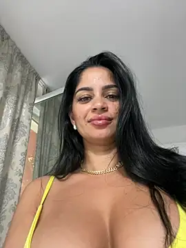 Snapshot of _adelle chatting on 07.17.26 adelle online show from 07.17.26