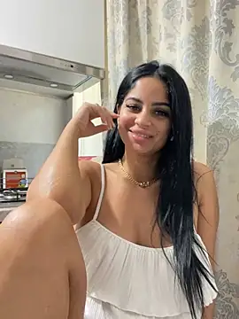 Snapshot of _adelle chatting on 07.19.26 adelle online show from 07.19.26
