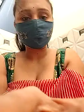 Snapshot of Archna-ji chatting on 12.20.24 Archna-ji online show from 12.20.24