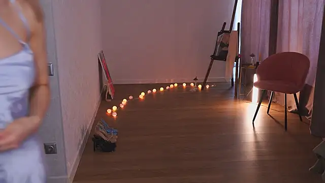 Snapshot of hereandnows_ chatting on 02.02.25 hereandnows online show from 02.02.25