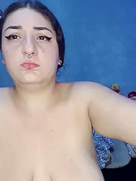 Snapshot of Khara_Mel chatting on 01.05.25 Khara Mel online show from 01.05.25