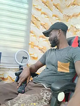 Snapshot of Bulletact chatting on 06.18.26 Bulletact online show from 06.18.26