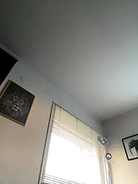 Elrubiolargo online show from 09.17.25