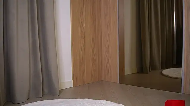 VanessaSimon online show from 07.13.26