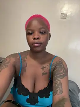 Snapshot of SexxyLunar chatting on 07.27.26 SexxyLunar online show from 07.27.26