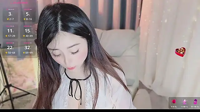 Liiniie-Lovers online show from 02.23.25