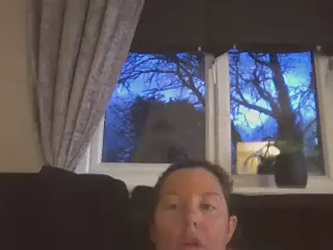 Snapshot of magical_mia chatting on 03.13.25 magical mia online show from 03.13.25