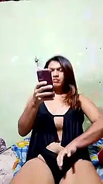 Hevellyn  online show from 09.17.25