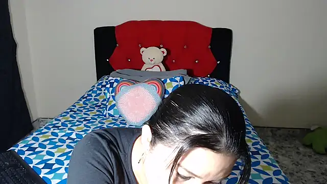 Crystal milkmature online show from 02.03.25