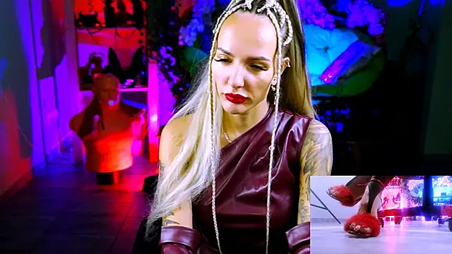 MonicaMaxwel online show from 11.02.25