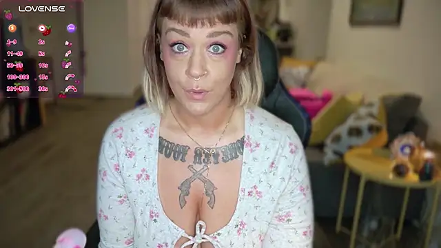 WendyDarling online show from 02.24.25