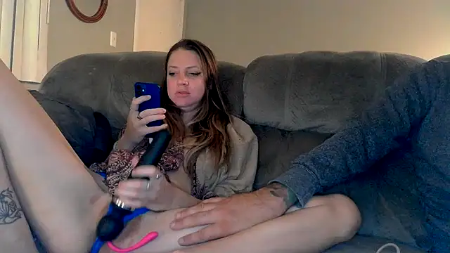 Snapshot of molly_witha_chance chatting on 11.23.25 molly witha chance online show from 11.23.25