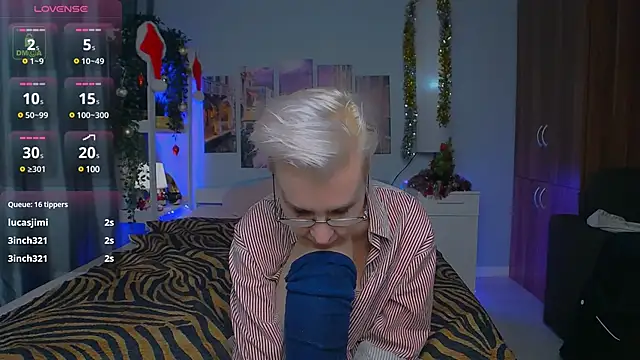 HelgaHimmell online show from 12.27.24