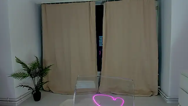 BabyAylin online show from 10.03.25