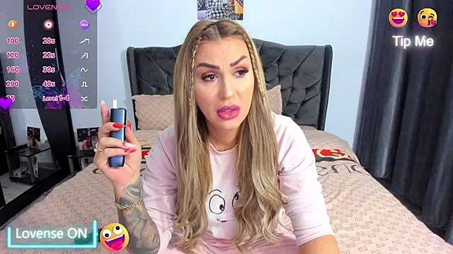 GlossyDiamondX online show from 01.10.26