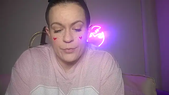 quinnmariexo online show from 02.08.26