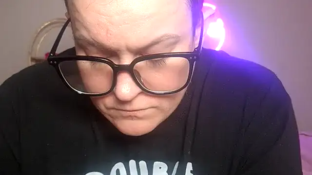 quinnmariexo online show from 02.10.26