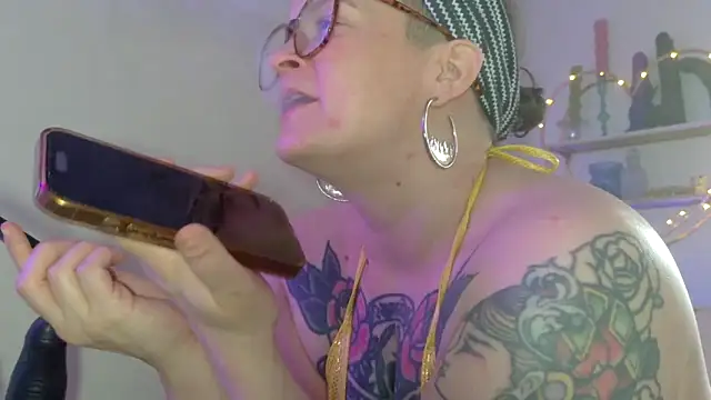 quinnmariexo online show from 03.06.26