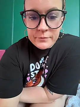 quinnmariexo online show from 05.12.26