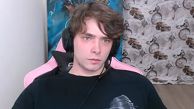 Snapshot of DmitryRomanov chatting on 02.27.26 DmitryRomanov online show from 02.27.26