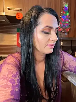 Hotmomcheckk  online show from 12.16.25