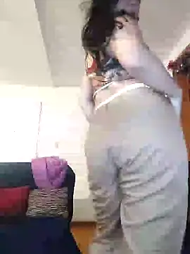 Snapshot of Sophie-hatter chatting on 01.02.25 Sophie-hatter online show from 01.02.25