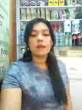 Snapshot of Sophie-hatter chatting on 01.13.25 Sophie-hatter online show from 01.13.25