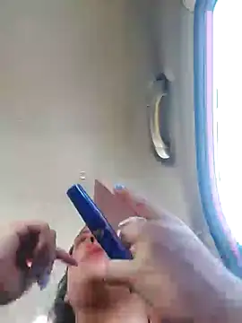 Snapshot of Sophie-hatter chatting on 02.01.25 Sophie-hatter online show from 02.01.25