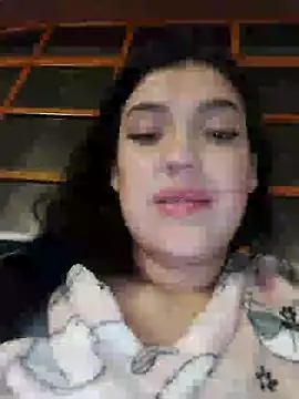 Snapshot of Sophie-hatter chatting on 02.12.25 Sophie-hatter online show from 02.12.25