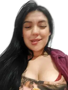 Snapshot of Sophie-hatter chatting on 02.23.25 Sophie-hatter online show from 02.23.25