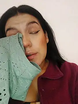 Snapshot of Sophie-hatter chatting on 02.23.25 Sophie-hatter online show from 02.23.25