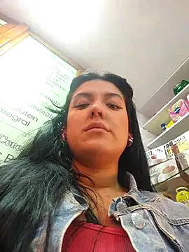 Snapshot of Sophie-hatter chatting on 02.26.25 Sophie-hatter online show from 02.26.25