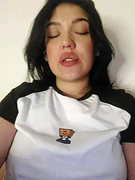 Snapshot of Sophie-hatter chatting on 03.13.25 Sophie-hatter online show from 03.13.25