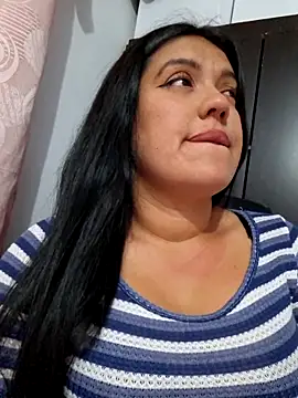 Snapshot of Sophie-hatter chatting on 09.15.25 Sophie-hatter online show from 09.15.25