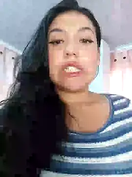 Snapshot of Sophie-hatter chatting on 10.23.25 Sophie-hatter online show from 10.23.25