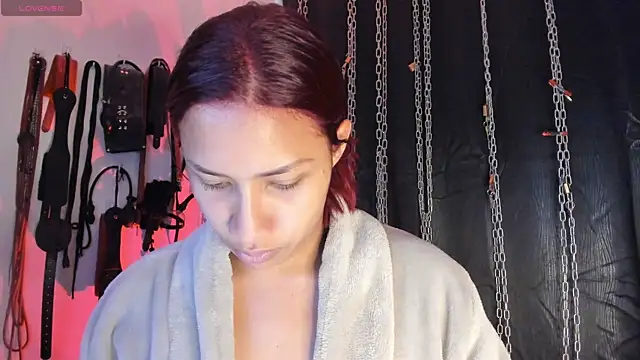 Snapshot of charrlotte_quinn chatting on 07.29.26 charrlotte quinn online show from 07.29.26