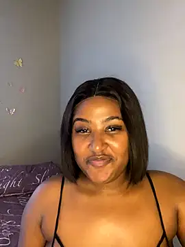 Snapshot of yummydoll97 chatting on 11.14.25 yummydoll97 online show from 11.14.25