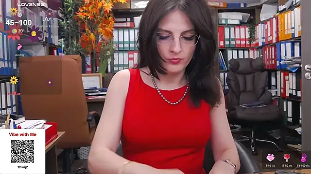 Snapshot of classyladyrellax chatting on 03.15.26 classyladyrellax online show from 03.15.26