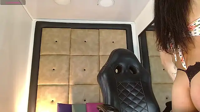 Snapshot of PriscilaRainbow chatting on 11.12.25 PriscilaRainbow online show from 11.12.25