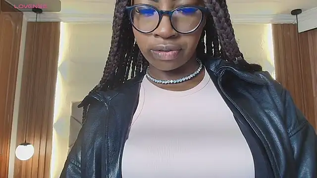 Snapshot of Raquel_jones chatting on 07.11.26 Raquel jones online show from 07.11.26