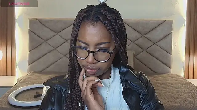 Snapshot of Raquel_jones chatting on 07.12.26 Raquel jones online show from 07.12.26