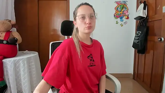 Snapshot of Adele_johnsonn1 chatting on 06.10.26 Adele johnsonn1 online show from 06.10.26