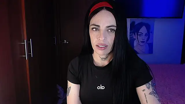 Snapshot of violett_honney chatting on 12.03.25 violett honney online show from 12.03.25