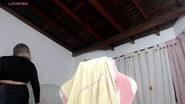 milk cow  online show from 10.07.25