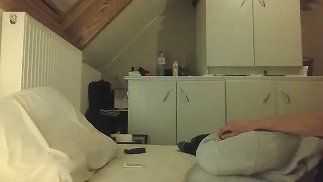 Vekie 007 online show from 05.22.26